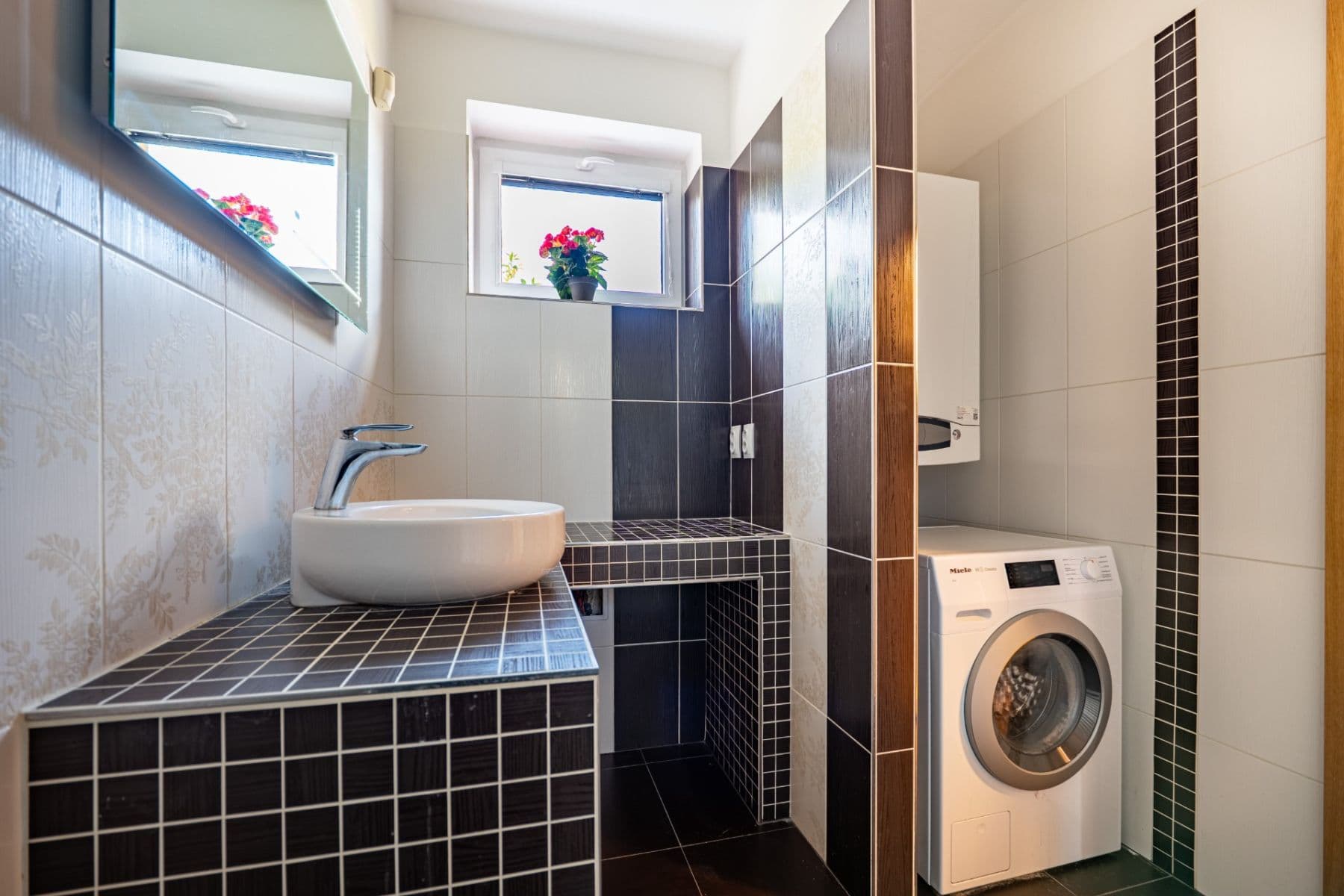 Prodej domu 247 m², pozemek 510 m², Vinohrady, Rebešovice, Jihomoravský kraj Prodej domu 247 m², pozemek 510 m², Vinohrady, Rebešovice, Jihomoravský kraj
