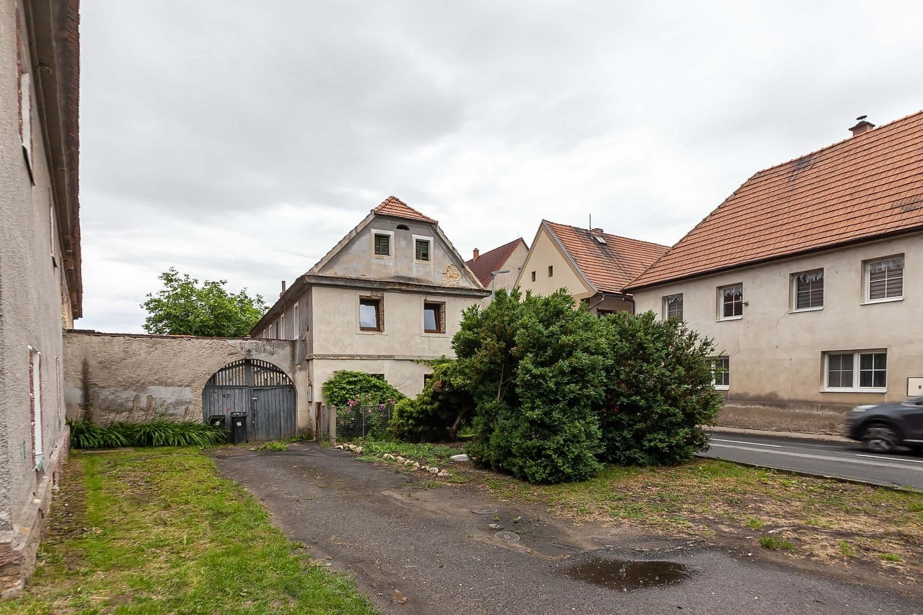 Prodej domu 210 m², pozemek 399 m², Kropáčova Vrutice, Středočeský kraj Prodej domu 210 m², pozemek 399 m², Kropáčova Vrutice, Středočeský kraj
