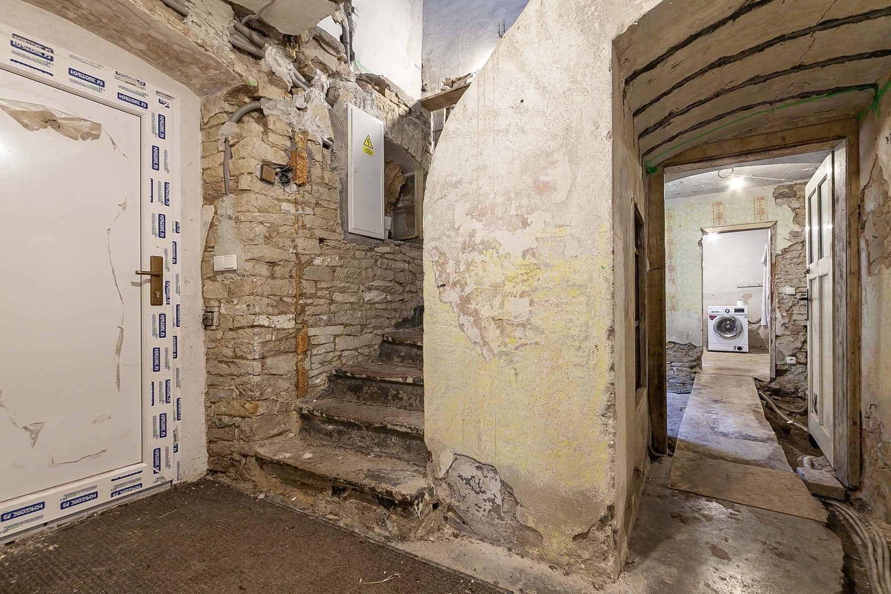 Prodej domu 210 m², pozemek 399 m², Kropáčova Vrutice, Středočeský kraj Prodej domu 210 m², pozemek 399 m², Kropáčova Vrutice, Středočeský kraj