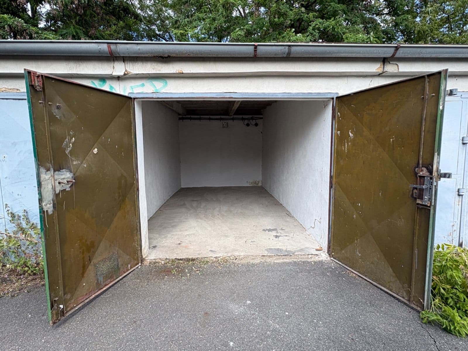 Pronájem garáže 17 m², Přetlucká, Praha, Praha Pronájem garáže 17 m², Přetlucká, Praha, Praha