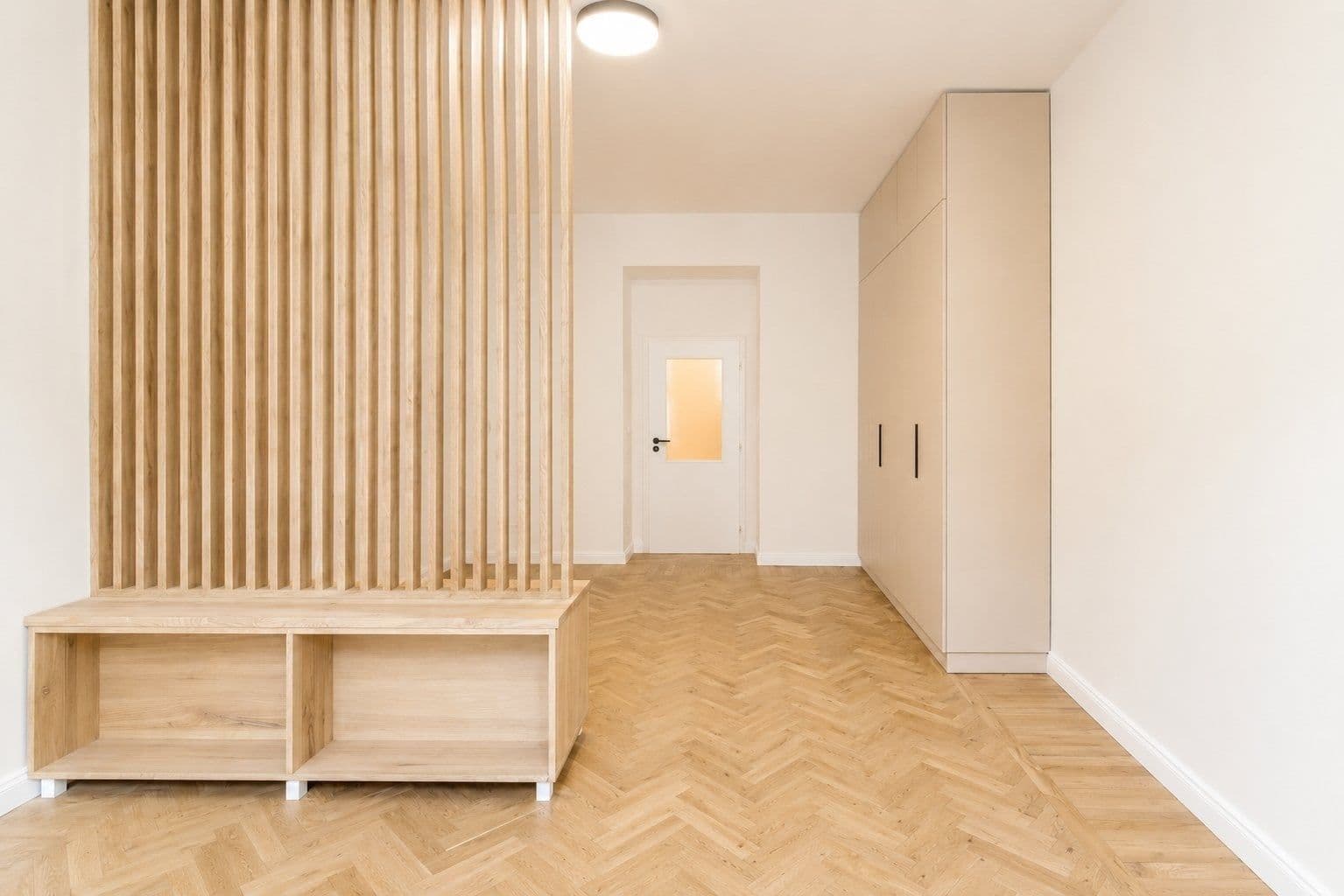 Pronájem bytu 1+kk 40 m², Plzeňská, Praha, Praha Pronájem bytu 1+kk 40 m², Plzeňská, Praha, Praha