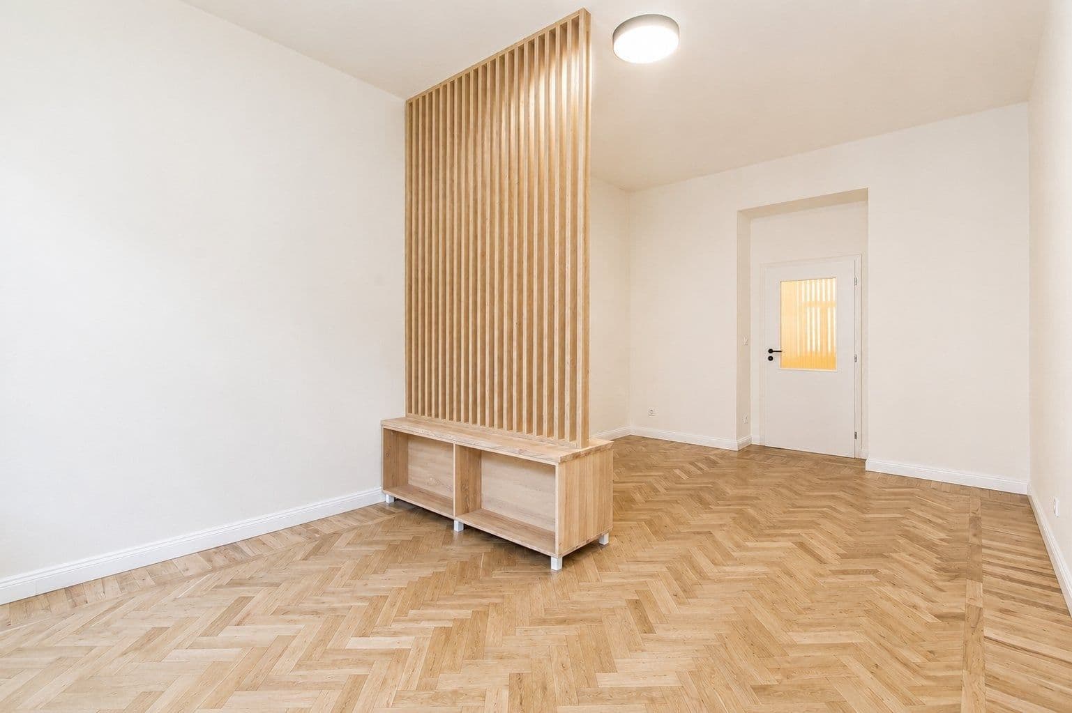 Pronájem bytu 1+kk 40 m², Plzeňská, Praha, Praha Pronájem bytu 1+kk 40 m², Plzeňská, Praha, Praha