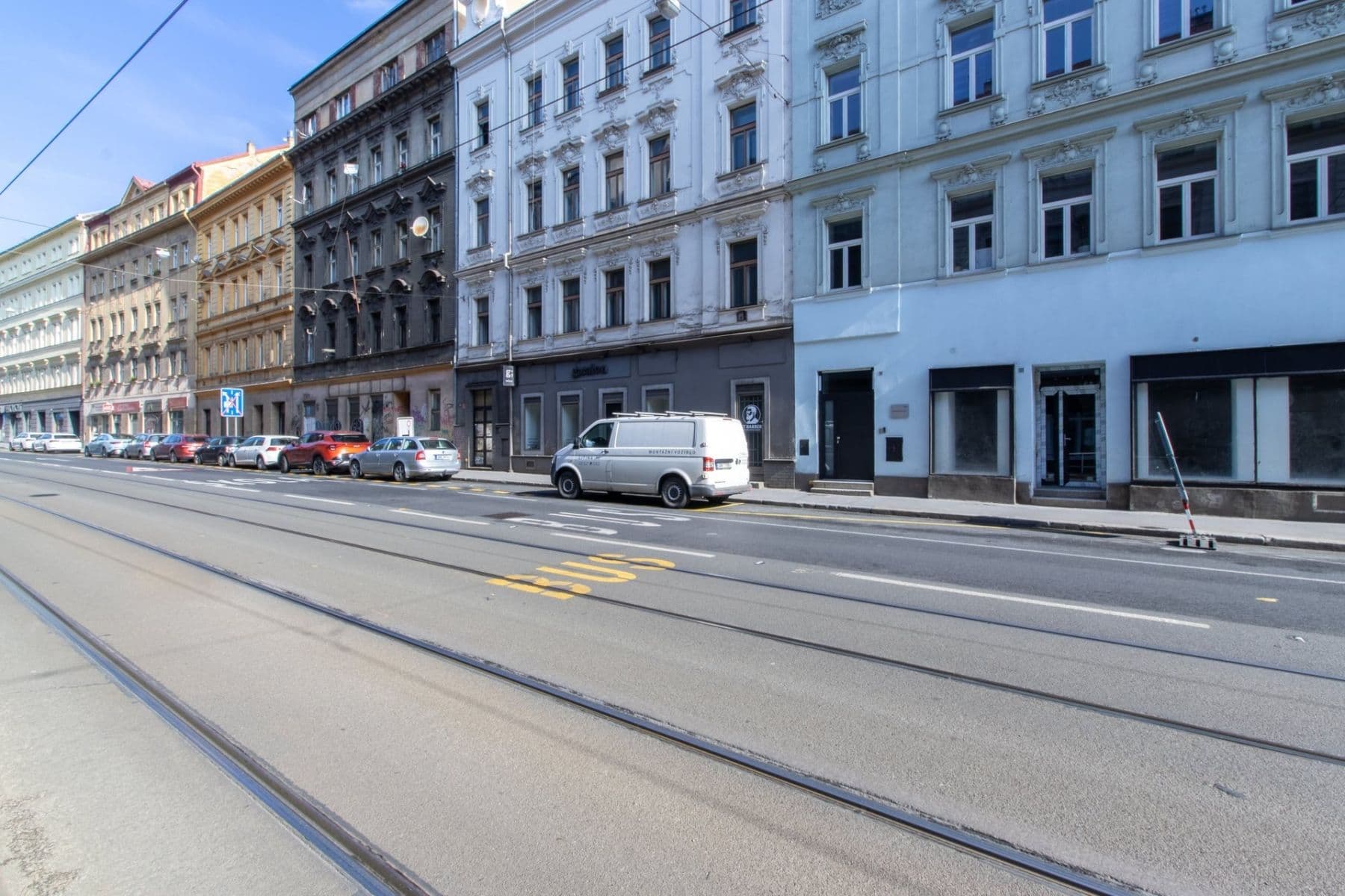 Pronájem bytu 1+kk 40 m², Plzeňská, Praha, Praha Pronájem bytu 1+kk 40 m², Plzeňská, Praha, Praha