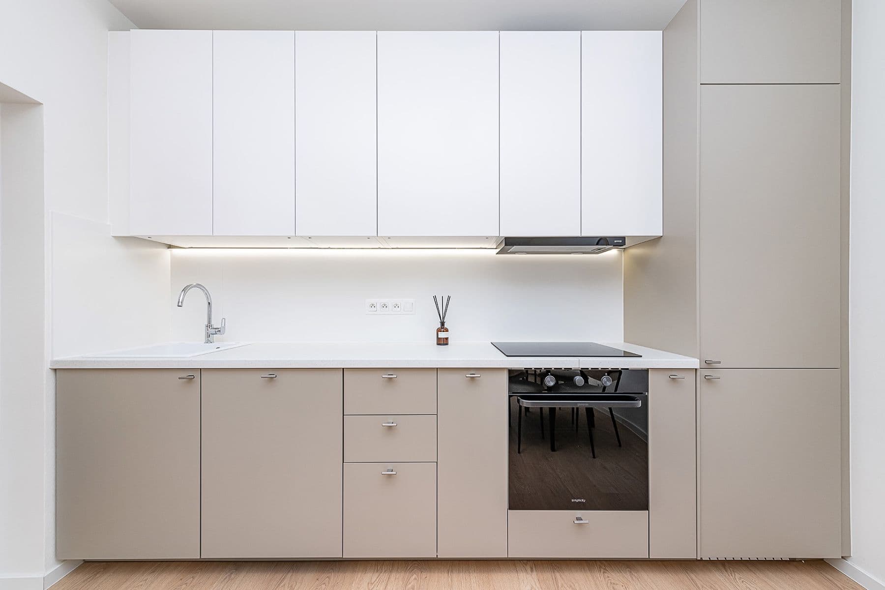 Prodej bytu 3+kk 56 m², Donatellova, Praha, Praha Prodej bytu 3+kk 56 m², Donatellova, Praha, Praha