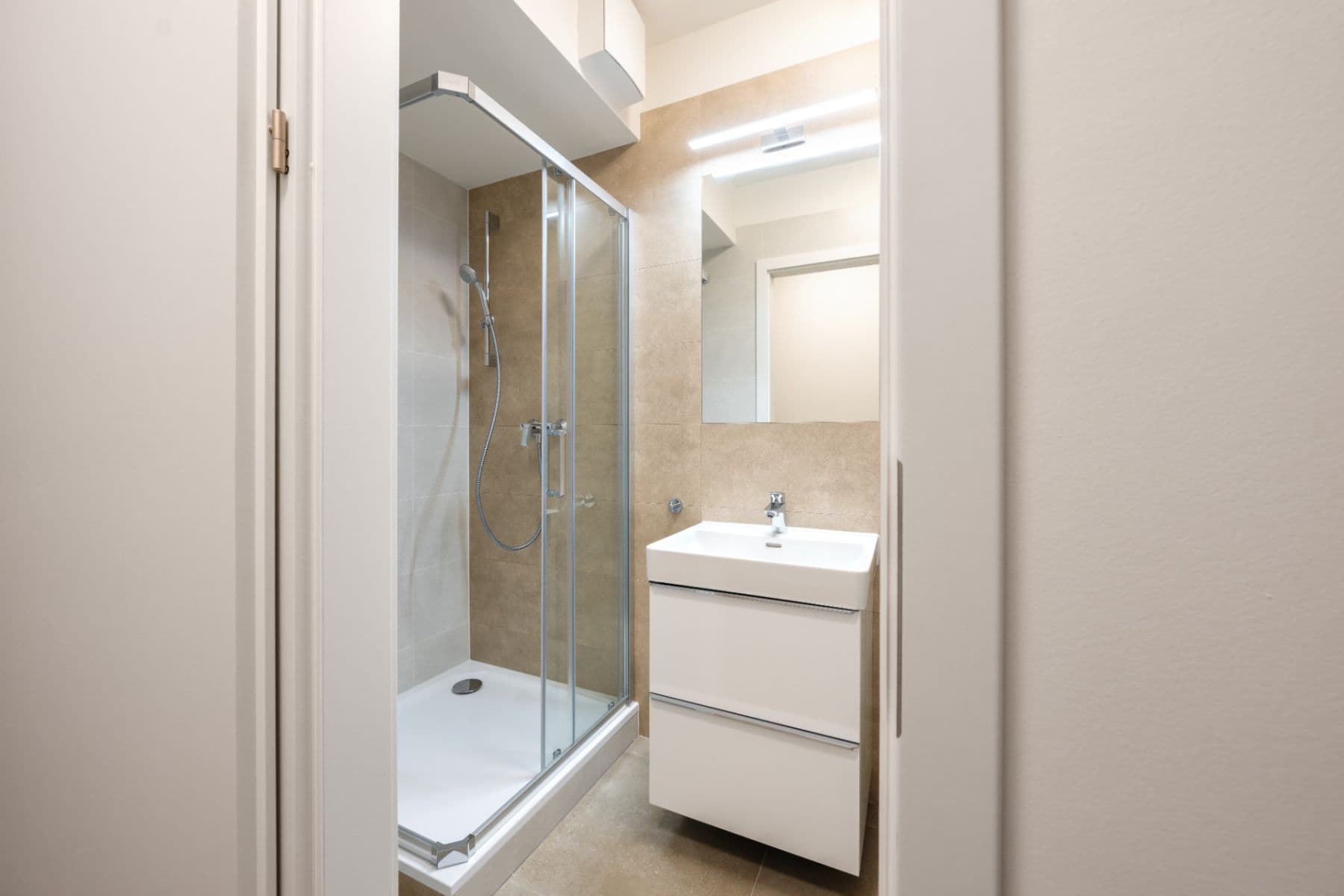 Pronájem bytu 1+kk 32 m², Pod Harfou, Praha, Praha Pronájem bytu 1+kk 32 m², Pod Harfou, Praha, Praha