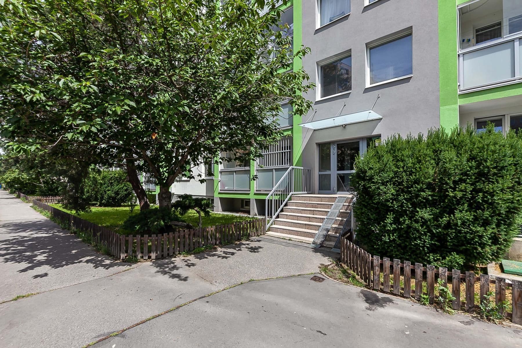 Prodej bytu 2+kk 47 m², Urbánkova, Praha, Praha Prodej bytu 2+kk 47 m², Urbánkova, Praha, Praha