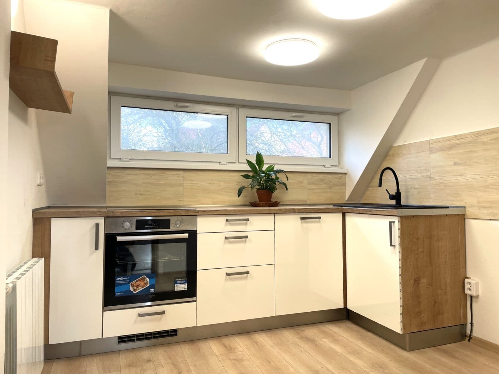 Pronájem domu 200 m², pozemek 700 m², Jiráskova, Frýdek-Místek, Moravskoslezský kraj Pronájem domu 200 m², pozemek 700 m², Jiráskova, Frýdek-Místek, Moravskoslezský kraj