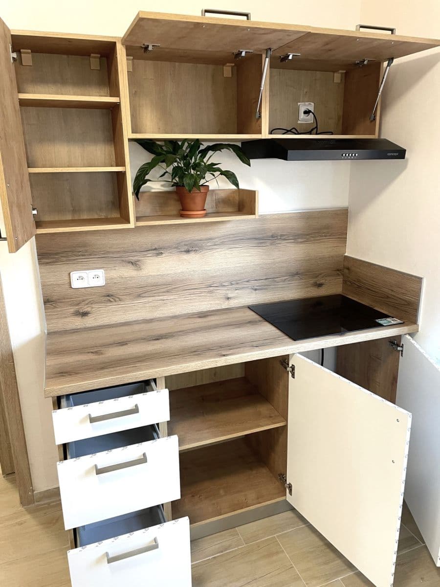 Pronájem bytu 2+1 100 m², Jiráskova, Frýdek-Místek, Moravskoslezský kraj Pronájem bytu 2+1 100 m², Jiráskova, Frýdek-Místek, Moravskoslezský kraj