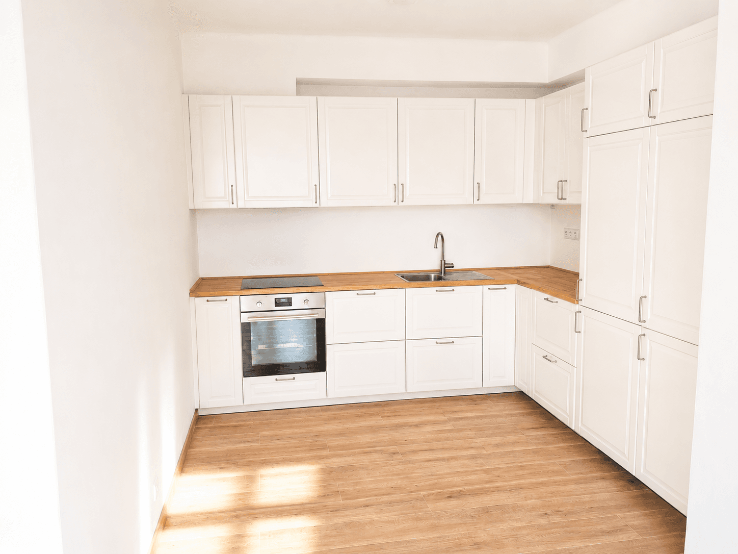 Pronájem bytu 2+kk 52 m², Biskupcova, Praha, Praha Pronájem bytu 2+kk 52 m², Biskupcova, Praha, Praha