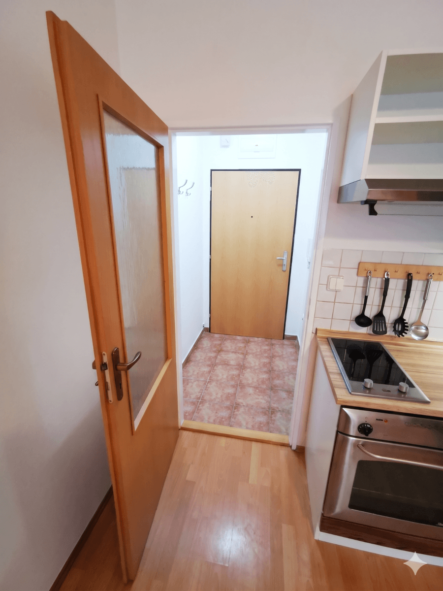 Prodej bytu 1+kk 28 m², gen. Píky, Olomouc, Olomoucký kraj Prodej bytu 1+kk 28 m², gen. Píky, Olomouc, Olomoucký kraj
