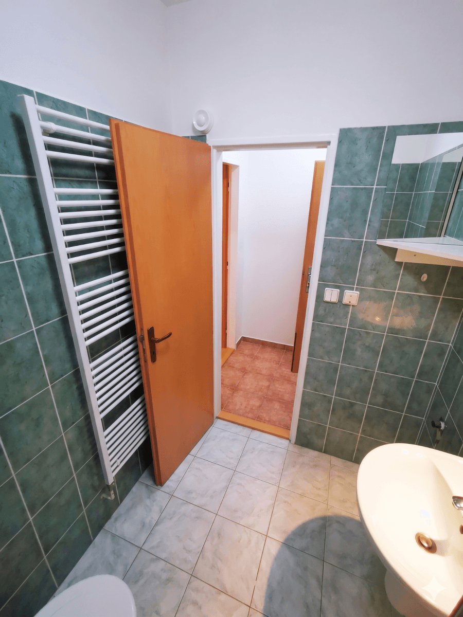 Prodej bytu 1+kk 28 m², gen. Píky, Olomouc, Olomoucký kraj Prodej bytu 1+kk 28 m², gen. Píky, Olomouc, Olomoucký kraj