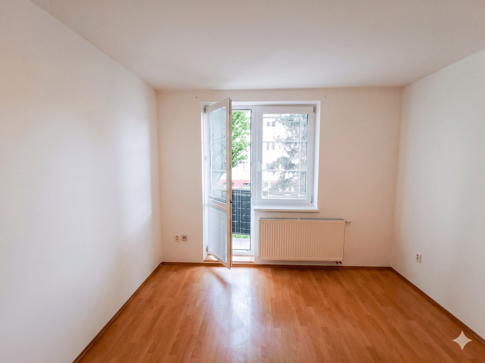 Prodej bytu 1+kk 28 m², gen. Píky, Olomouc, Olomoucký kraj Prodej bytu 1+kk 28 m², gen. Píky, Olomouc, Olomoucký kraj