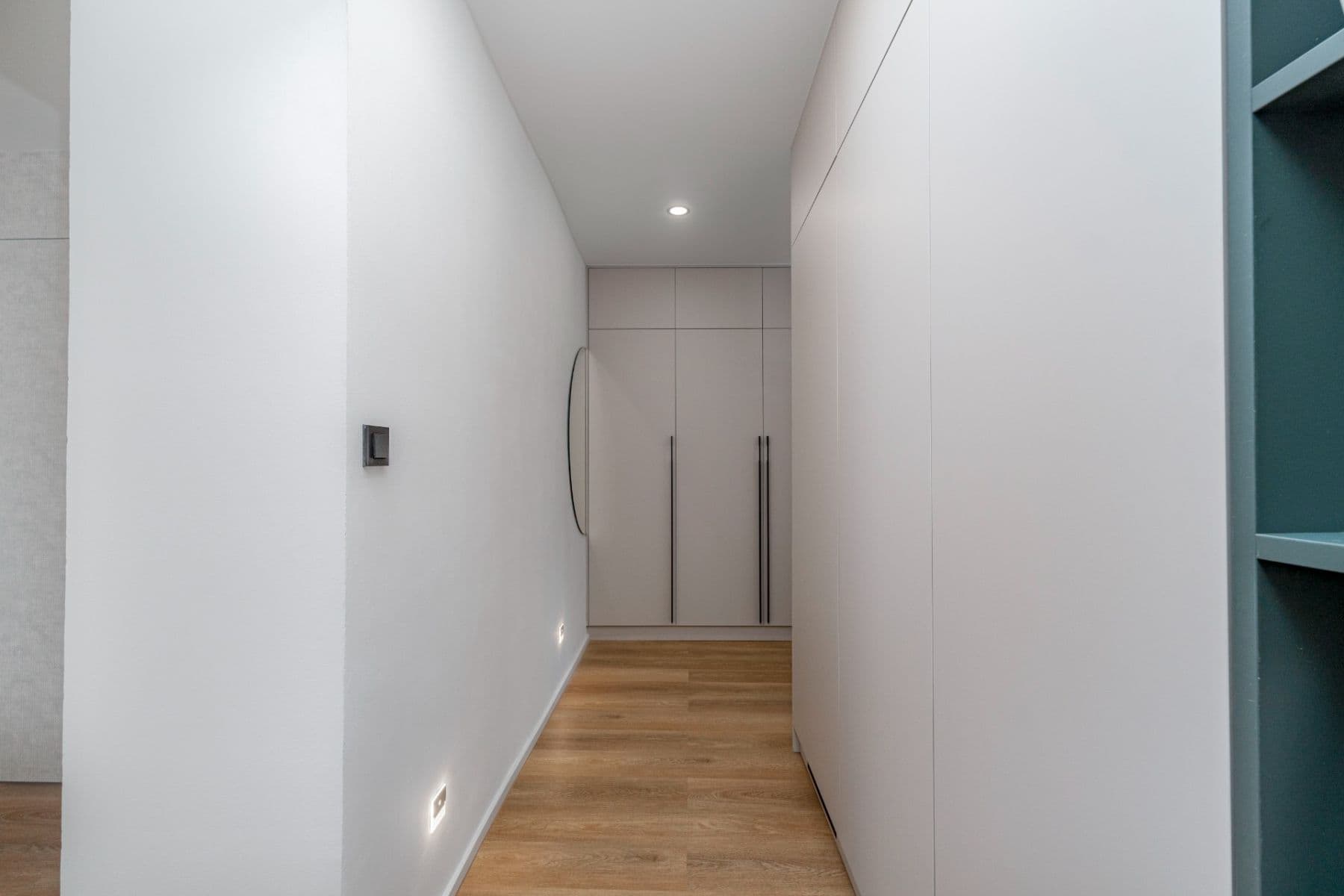 Prodej bytu 3+kk 60 m², Rodimcevova, Ostrava, Moravskoslezský kraj Prodej bytu 3+kk 60 m², Rodimcevova, Ostrava, Moravskoslezský kraj