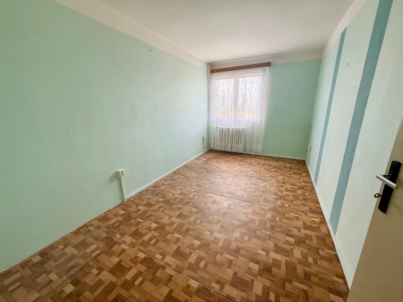 Prodej bytu 3+1 64 m², Severní, Hradec Králové, Královéhradecký kraj Prodej bytu 3+1 64 m², Severní, Hradec Králové, Královéhradecký kraj