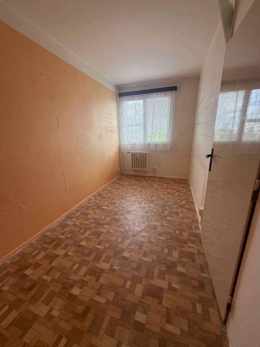 Prodej bytu 3+1 64 m², Severní, Hradec Králové, Královéhradecký kraj Prodej bytu 3+1 64 m², Severní, Hradec Králové, Královéhradecký kraj