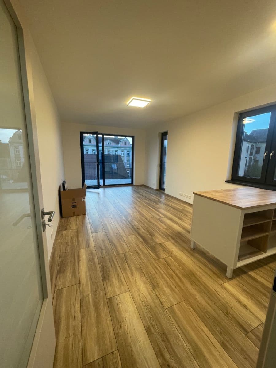 Pronájem bytu 1+kk 38 m², Pražská, Písek, Jihočeský kraj Pronájem bytu 1+kk 38 m², Pražská, Písek, Jihočeský kraj