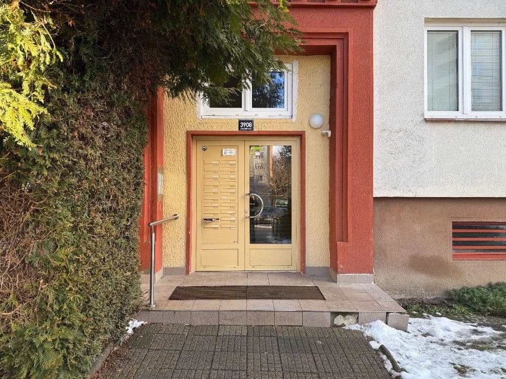 Pronájem bytu 3+1 75 m², Padělky VIII, Zlín, Zlínský kraj Pronájem bytu 3+1 75 m², Padělky VIII, Zlín, Zlínský kraj