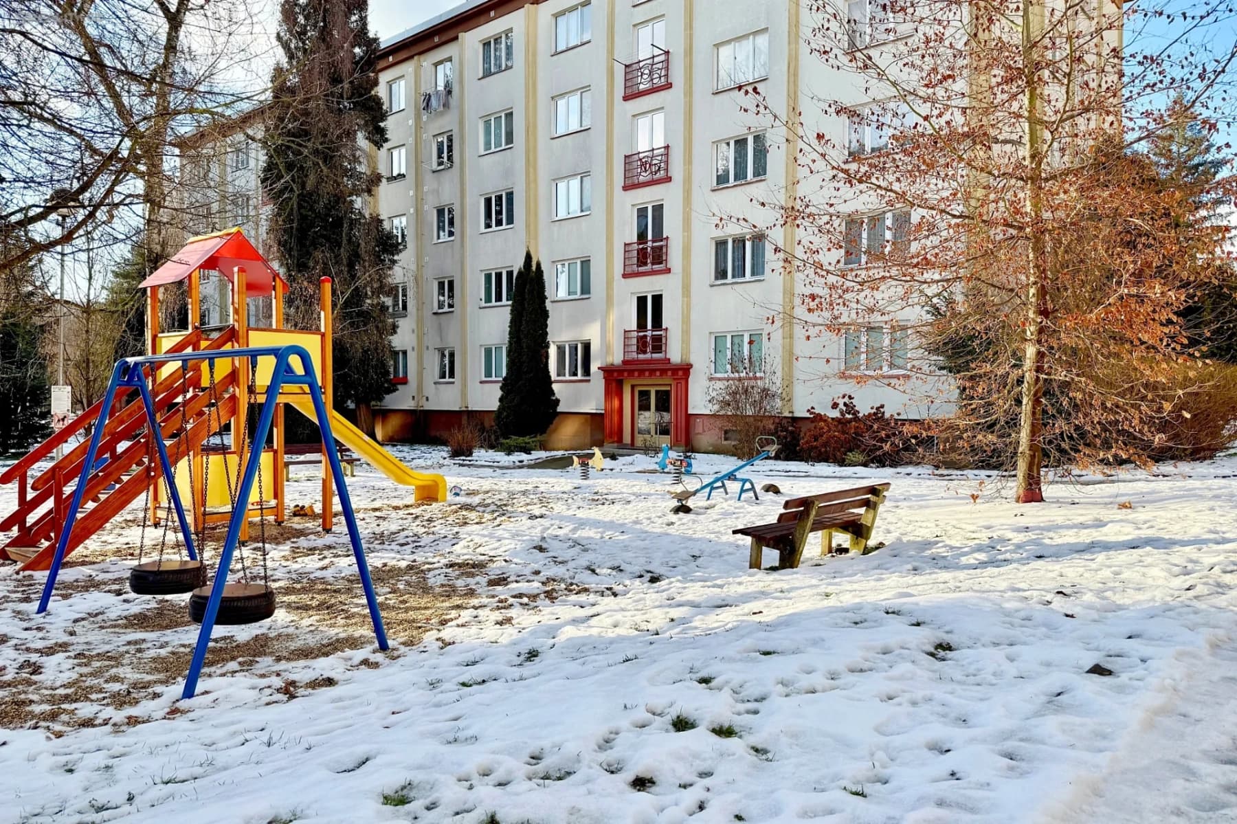 Pronájem bytu 3+1 75 m², Padělky VIII, Zlín, Zlínský kraj Pronájem bytu 3+1 75 m², Padělky VIII, Zlín, Zlínský kraj