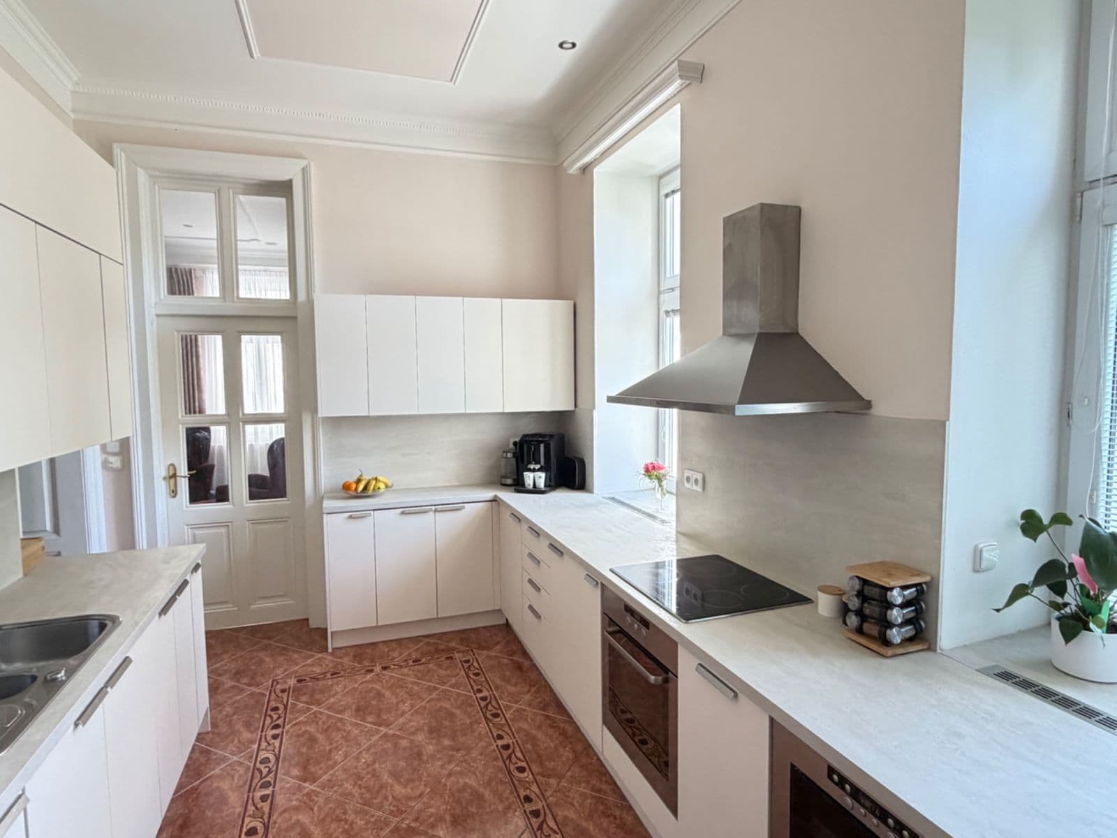 Prodej bytu 4+1 194 m², Jaselská, Brno, Jihomoravský kraj Prodej bytu 4+1 194 m², Jaselská, Brno, Jihomoravský kraj