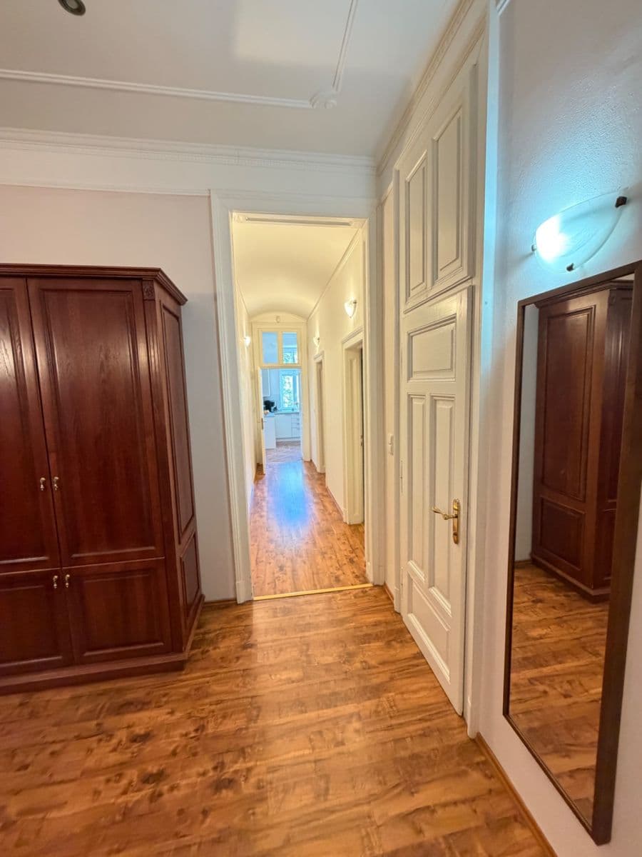 Prodej bytu 4+1 194 m², Jaselská, Brno, Jihomoravský kraj Prodej bytu 4+1 194 m², Jaselská, Brno, Jihomoravský kraj