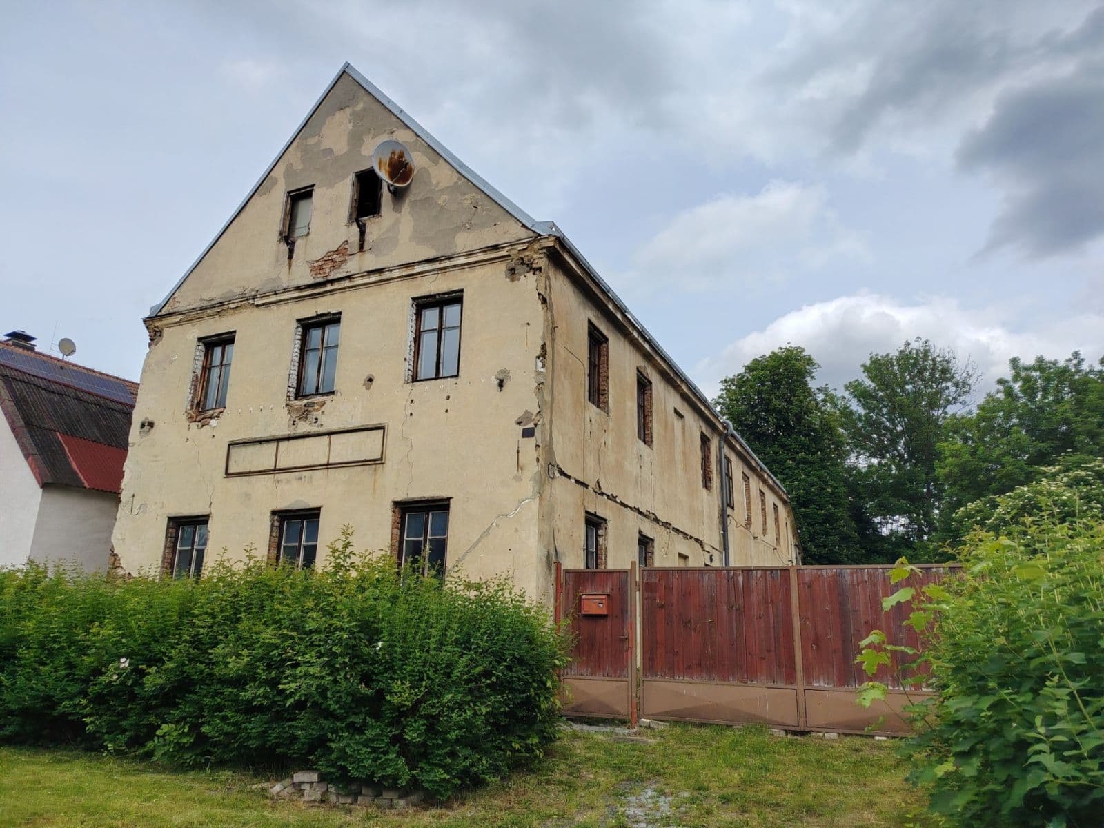 Prodej pozemku 1.023 m², náměstí Svobody, Dubí, Ústecký kraj Prodej pozemku 1.023 m², náměstí Svobody, Dubí, Ústecký kraj