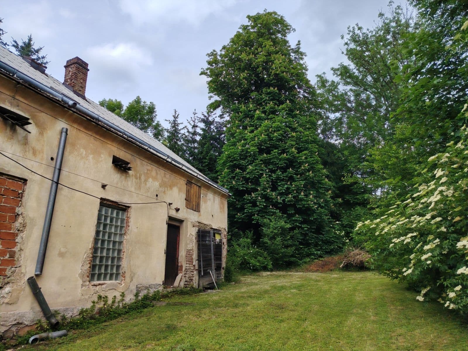 Prodej pozemku 1.023 m², náměstí Svobody, Dubí, Ústecký kraj Prodej pozemku 1.023 m², náměstí Svobody, Dubí, Ústecký kraj