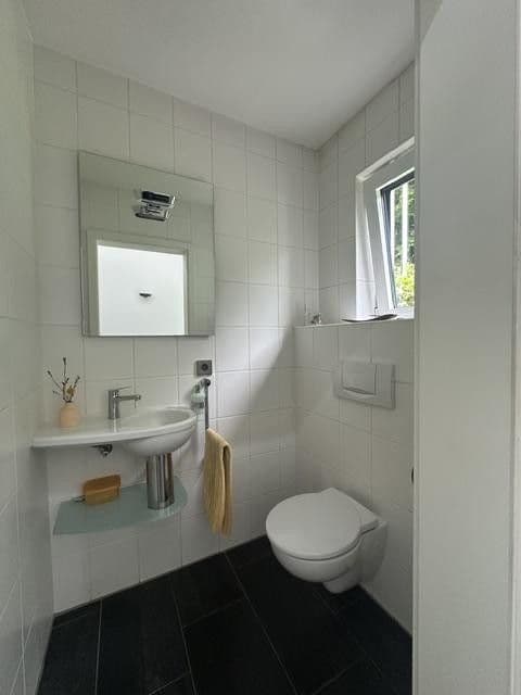 Prodej domu 214 m², pozemek 2.250 m², Lüdenscheid, Severní Porýní-Vestfálsko Prodej domu 214 m², pozemek 2.250 m², Lüdenscheid, Severní Porýní-Vestfálsko