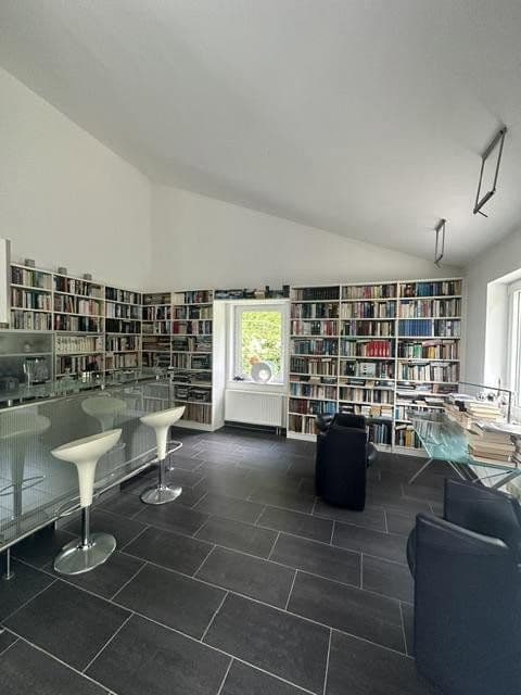 Prodej domu 214 m², pozemek 2.250 m², Lüdenscheid, Severní Porýní-Vestfálsko Prodej domu 214 m², pozemek 2.250 m², Lüdenscheid, Severní Porýní-Vestfálsko