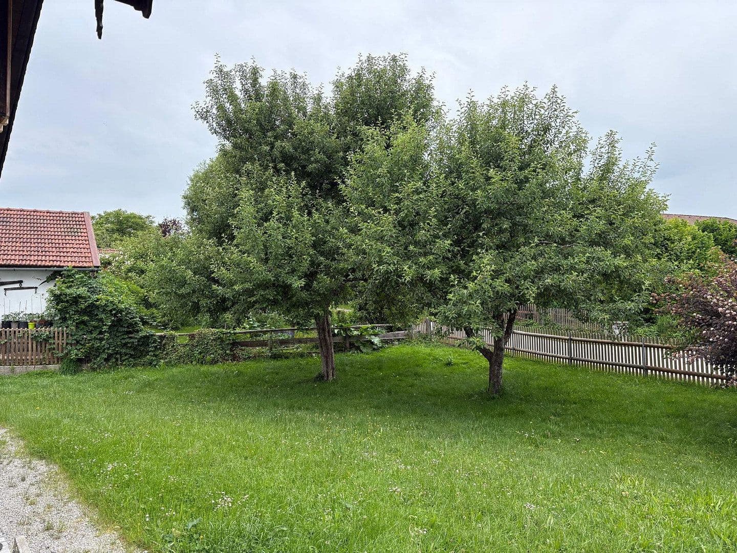 Pronájem domu 92 m², pozemek 600 m², Reichersbeuern, Bavorsko Pronájem domu 92 m², pozemek 600 m², Reichersbeuern, Bavorsko