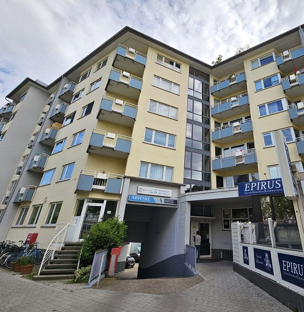 Pronájem bytu 1+1 33 m², Augustaanlage 40, Mannheim, Bádensko-Württembersko Pronájem bytu 1+1 33 m², Augustaanlage 40, Mannheim, Bádensko-Württembersko