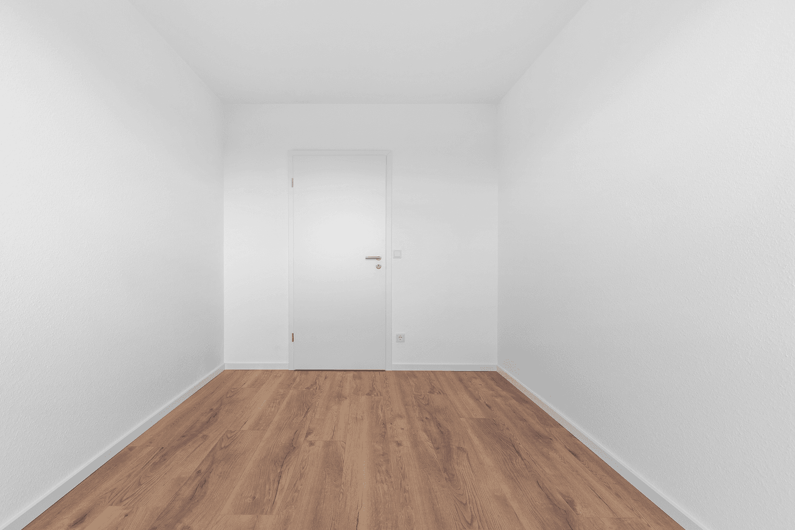 Pronájem bytu 82 m², Im Mainfeld 40, Frankfurt am Main, Hessen Pronájem bytu 82 m², Im Mainfeld 40, Frankfurt am Main, Hessen