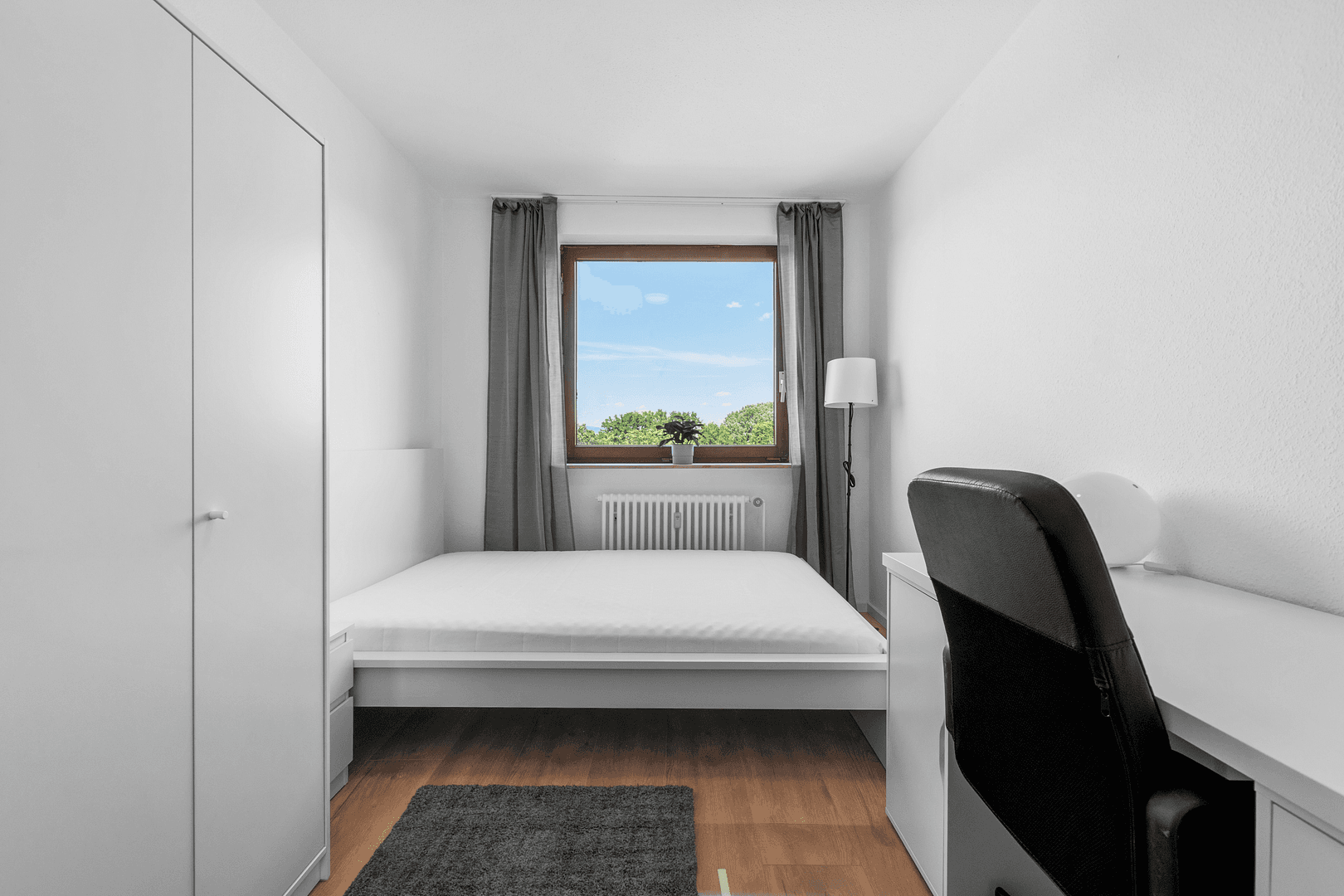 Pronájem bytu 82 m², Im Mainfeld 40, Frankfurt am Main, Hessen Pronájem bytu 82 m², Im Mainfeld 40, Frankfurt am Main, Hessen