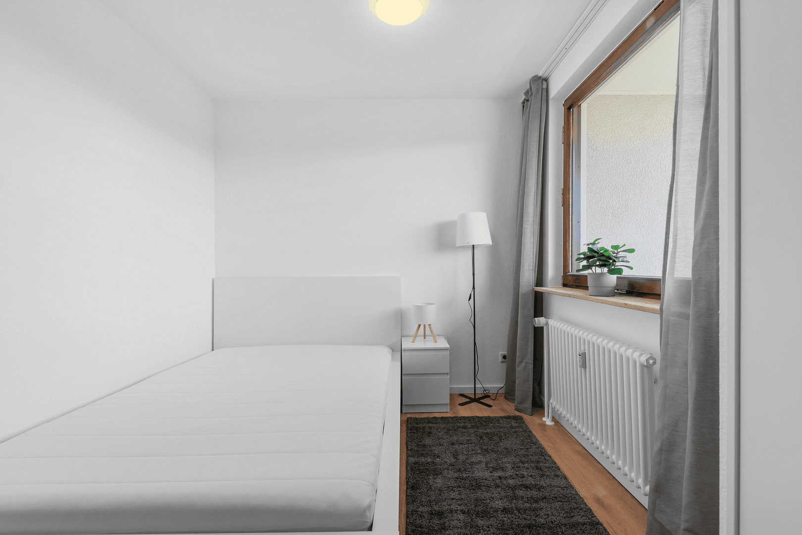 Pronájem bytu 82 m², Im Mainfeld 40, Frankfurt am Main, Hessen Pronájem bytu 82 m², Im Mainfeld 40, Frankfurt am Main, Hessen