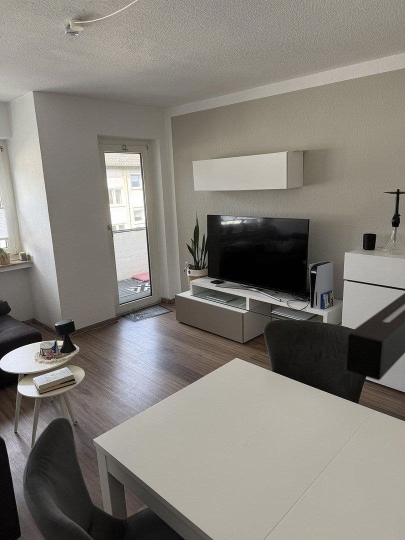 Prodej bytu 3+1 68 m², Mertener Straße 9, Brühl, Severní Porýní-Vestfálsko Prodej bytu 3+1 68 m², Mertener Straße 9, Brühl, Severní Porýní-Vestfálsko