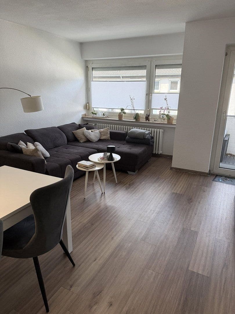 Prodej bytu 3+1 68 m², Mertener Straße 9, Brühl, Severní Porýní-Vestfálsko Prodej bytu 3+1 68 m², Mertener Straße 9, Brühl, Severní Porýní-Vestfálsko