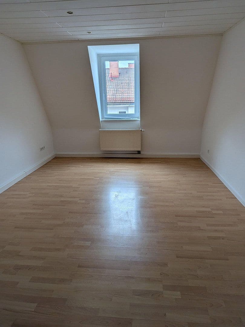 Pronájem bytu 3+1 65 m², Nürnberg, Bavorsko Pronájem bytu 3+1 65 m², Nürnberg, Bavorsko