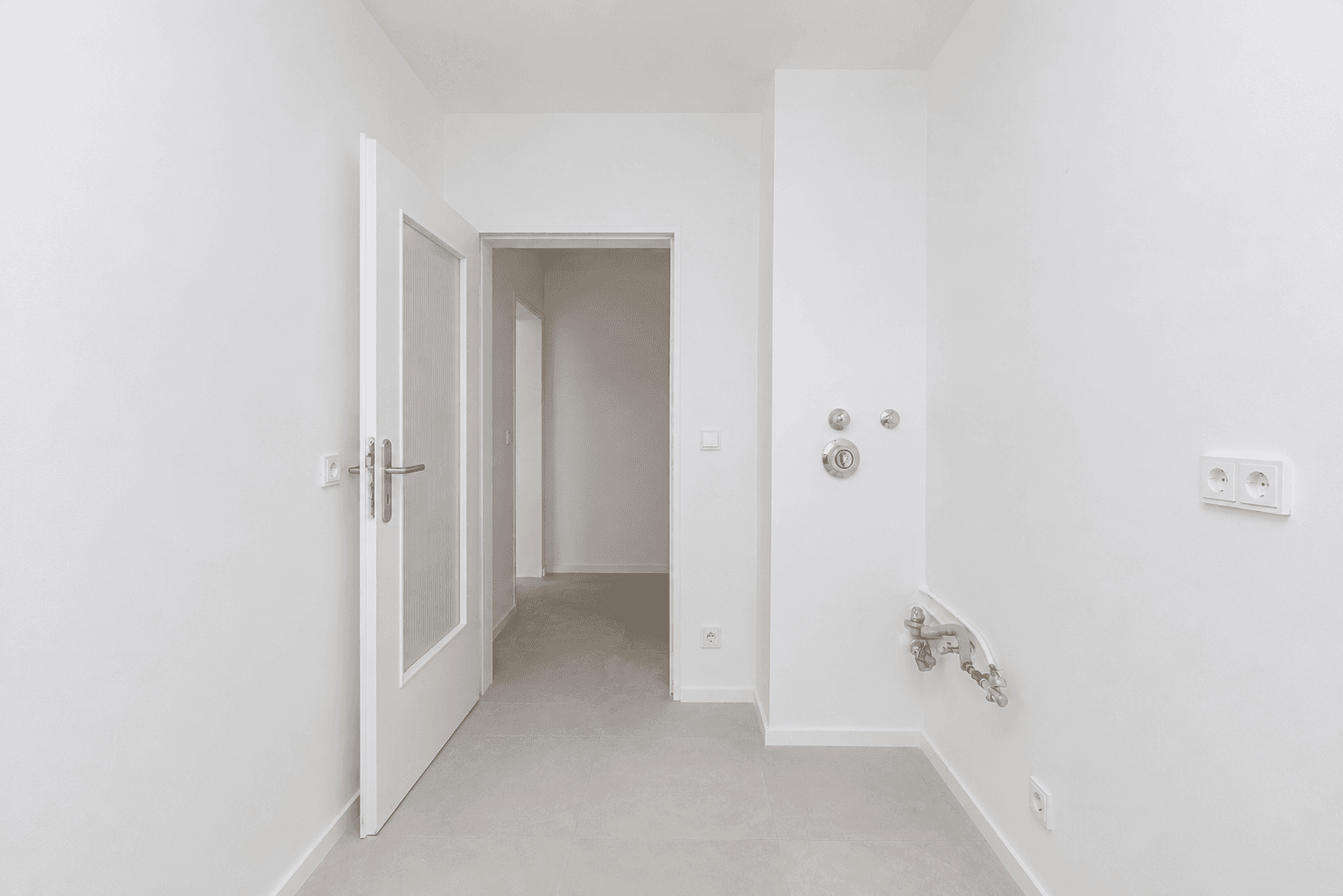 Prodej bytu 2+1 60 m², Wittelsbacherstraße 38, Germering, Bavorsko Prodej bytu 2+1 60 m², Wittelsbacherstraße 38, Germering, Bavorsko