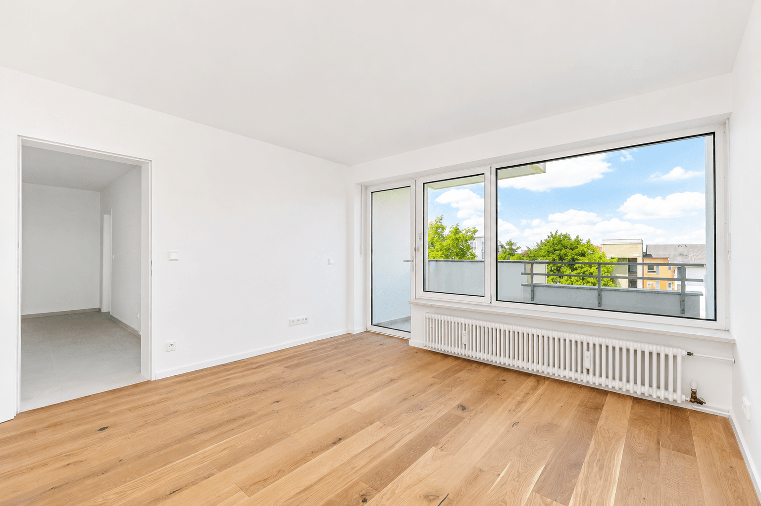 Prodej bytu 2+1 60 m², Wittelsbacherstraße 38, Germering, Bavorsko Prodej bytu 2+1 60 m², Wittelsbacherstraße 38, Germering, Bavorsko