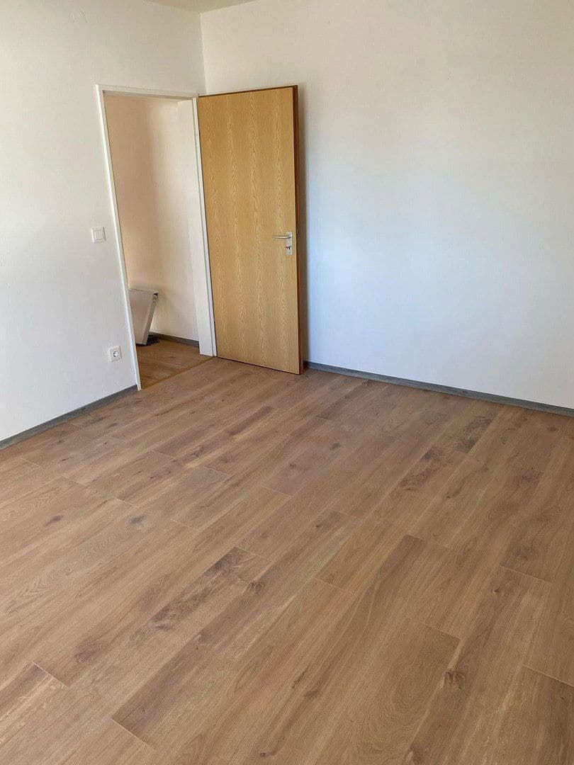 Pronájem bytu 4+1 101 m², Dr.-Wachler-Weg 37, Goslar, Dolní Sasko Pronájem bytu 4+1 101 m², Dr.-Wachler-Weg 37, Goslar, Dolní Sasko