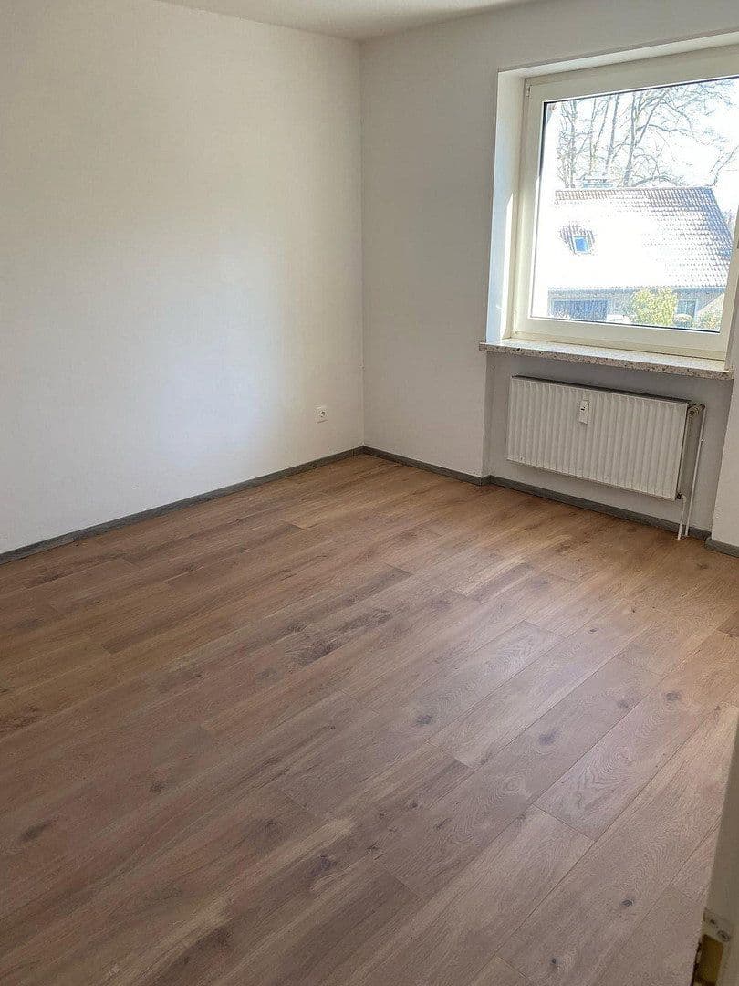 Pronájem bytu 4+1 101 m², Dr.-Wachler-Weg 37, Goslar, Dolní Sasko Pronájem bytu 4+1 101 m², Dr.-Wachler-Weg 37, Goslar, Dolní Sasko