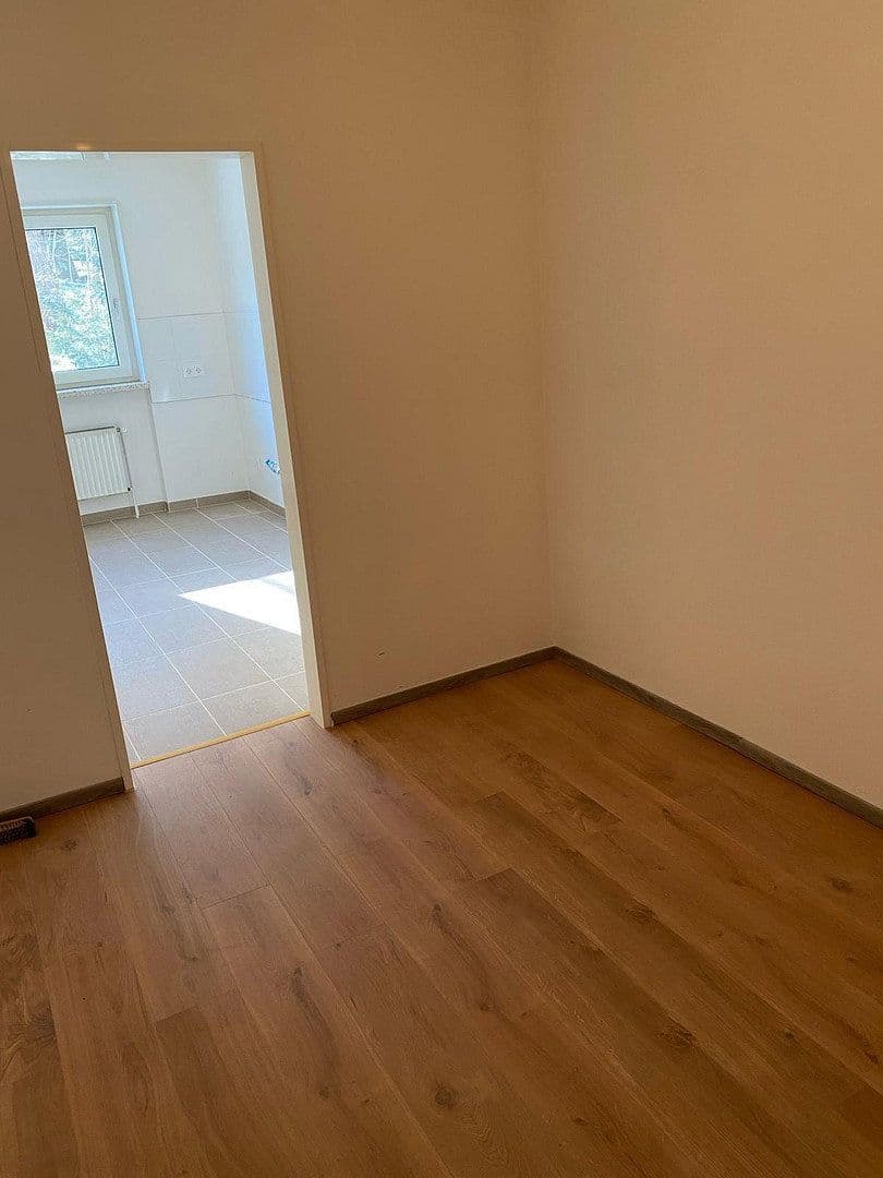 Pronájem bytu 4+1 101 m², Dr.-Wachler-Weg 37, Goslar, Dolní Sasko Pronájem bytu 4+1 101 m², Dr.-Wachler-Weg 37, Goslar, Dolní Sasko
