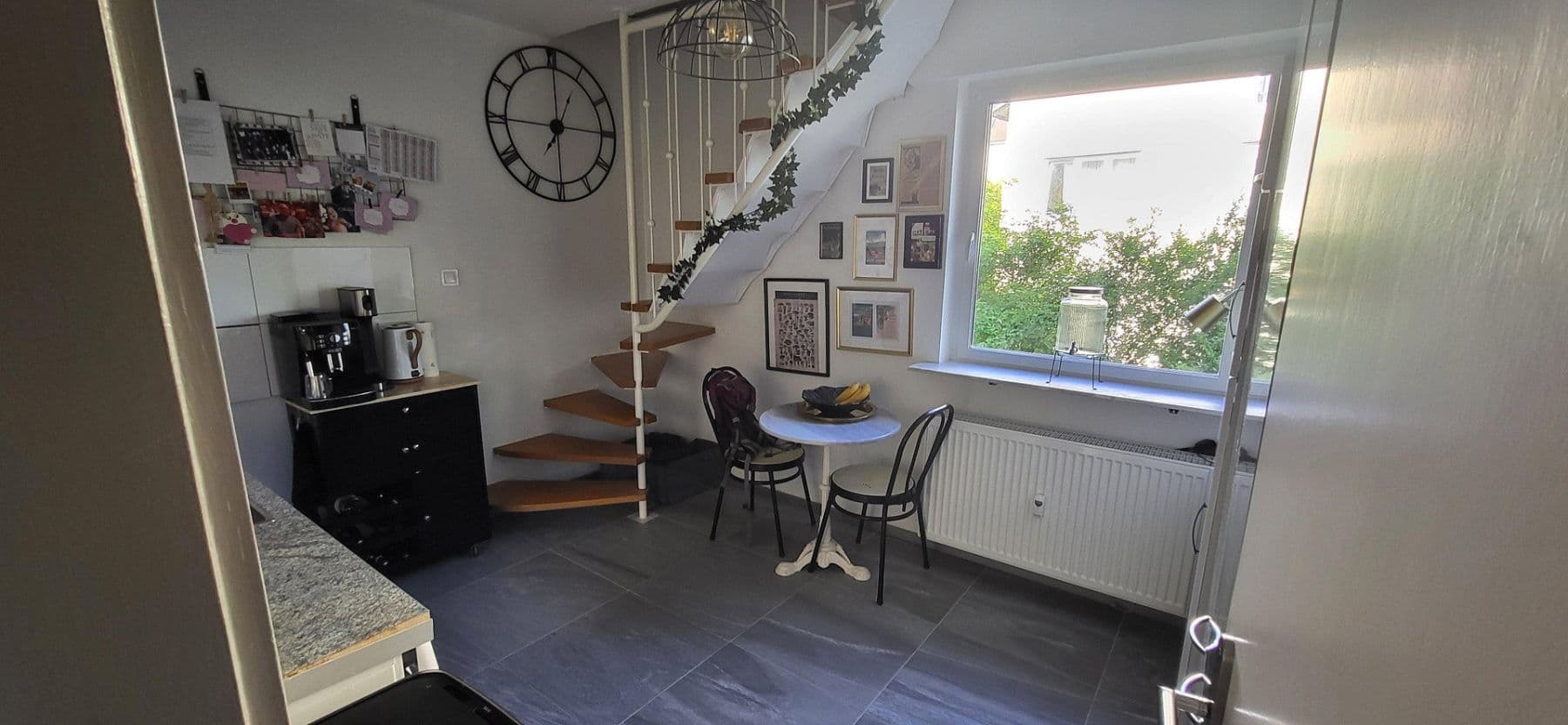 Pronájem bytu 3+1 80 m², Oberer Wingertweg 8, Baden-Württemberg - Pforzheim, Bádensko-Württembersko Pronájem bytu 3+1 80 m², Oberer Wingertweg 8, Baden-Württemberg - Pforzheim, Bádensko-Württembersko