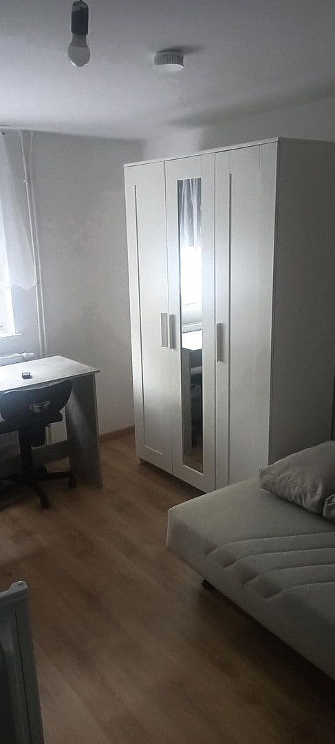 Pronájem bytu 1+1 12 m², Bremen, Bremen Pronájem bytu 1+1 12 m², Bremen, Bremen