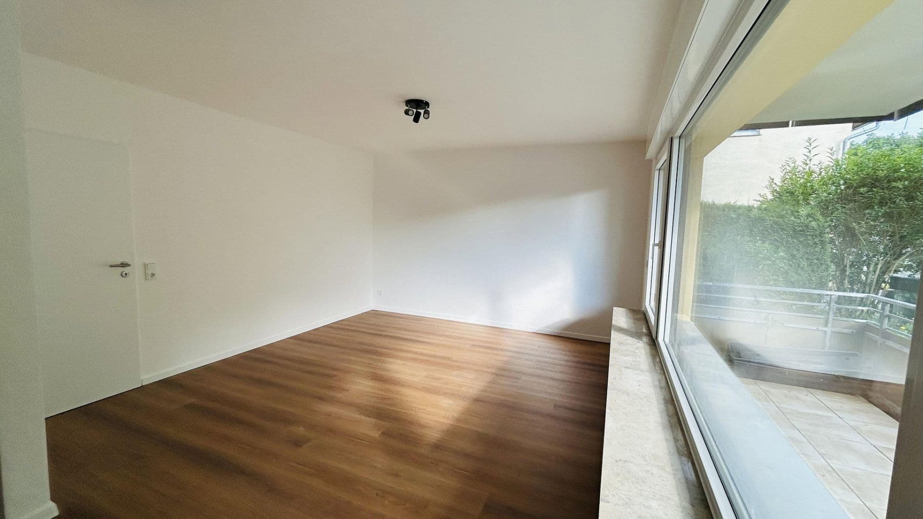 Prodej bytu 1+kk 35 m², Dortmund, Severní Porýní-Vestfálsko Prodej bytu 1+kk 35 m², Dortmund, Severní Porýní-Vestfálsko
