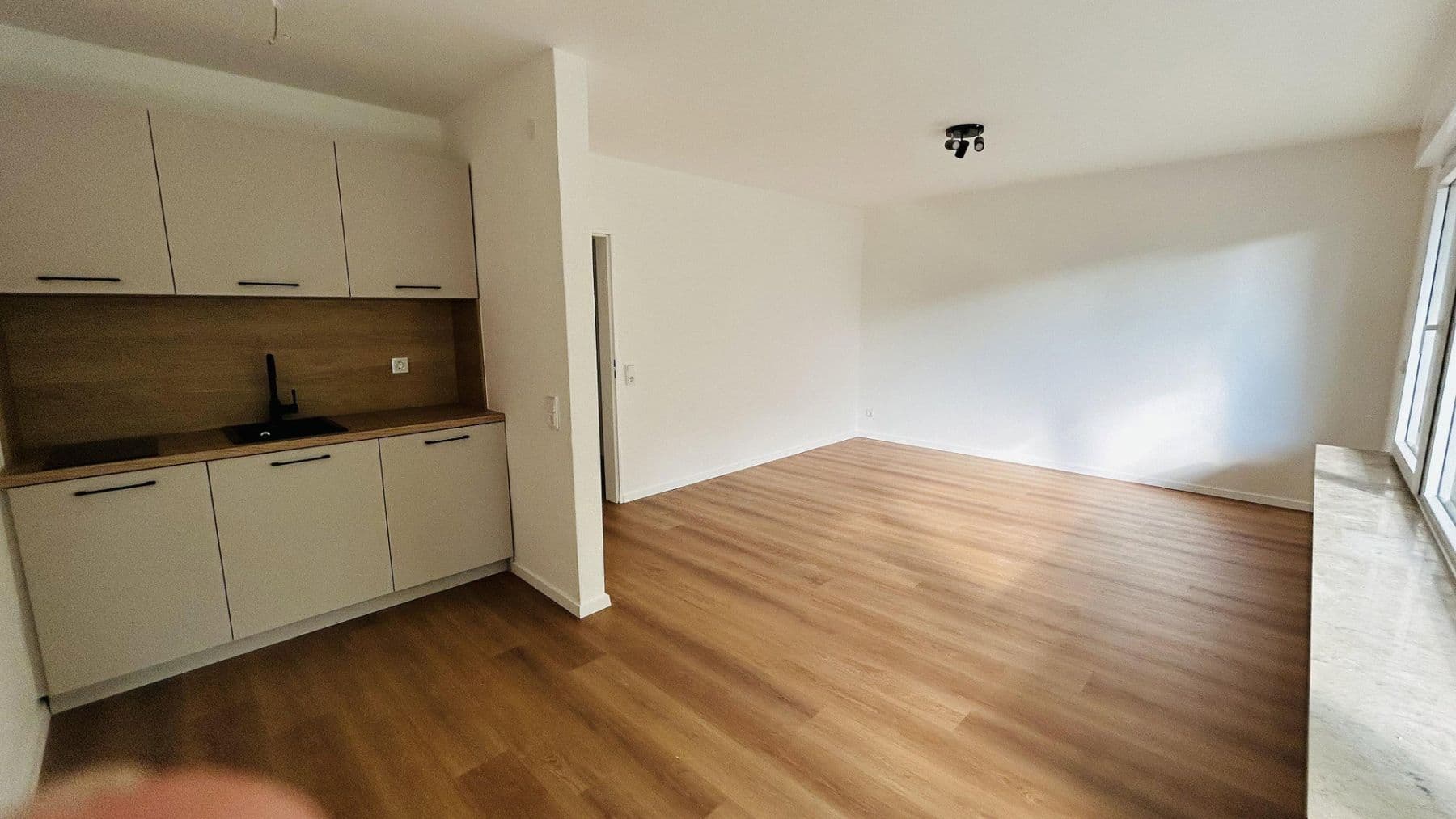 Prodej bytu 1+kk 35 m², Dortmund, Severní Porýní-Vestfálsko Prodej bytu 1+kk 35 m², Dortmund, Severní Porýní-Vestfálsko