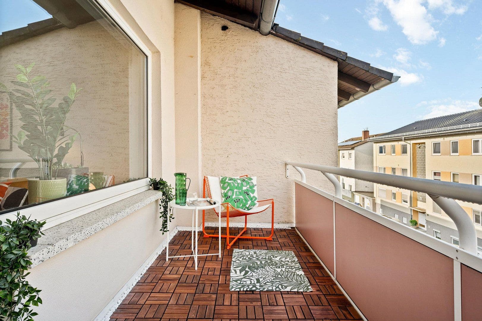 Pronájem bytu 3+1 86 m², Wiesbaden, Hessen Pronájem bytu 3+1 86 m², Wiesbaden, Hessen