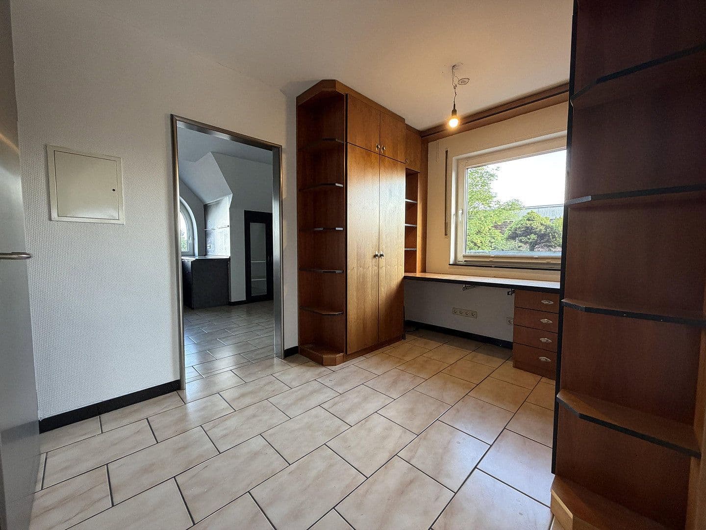 Prodej bytu 3+kk 105 m², Oberhausen, Severní Porýní-Vestfálsko Prodej bytu 3+kk 105 m², Oberhausen, Severní Porýní-Vestfálsko
