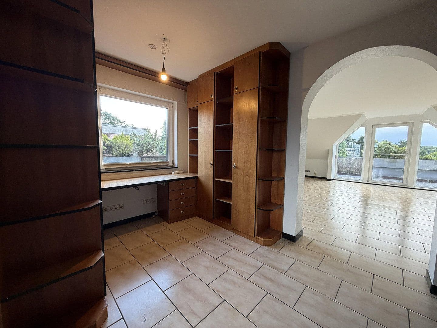 Prodej bytu 3+kk 105 m², Oberhausen, Severní Porýní-Vestfálsko Prodej bytu 3+kk 105 m², Oberhausen, Severní Porýní-Vestfálsko