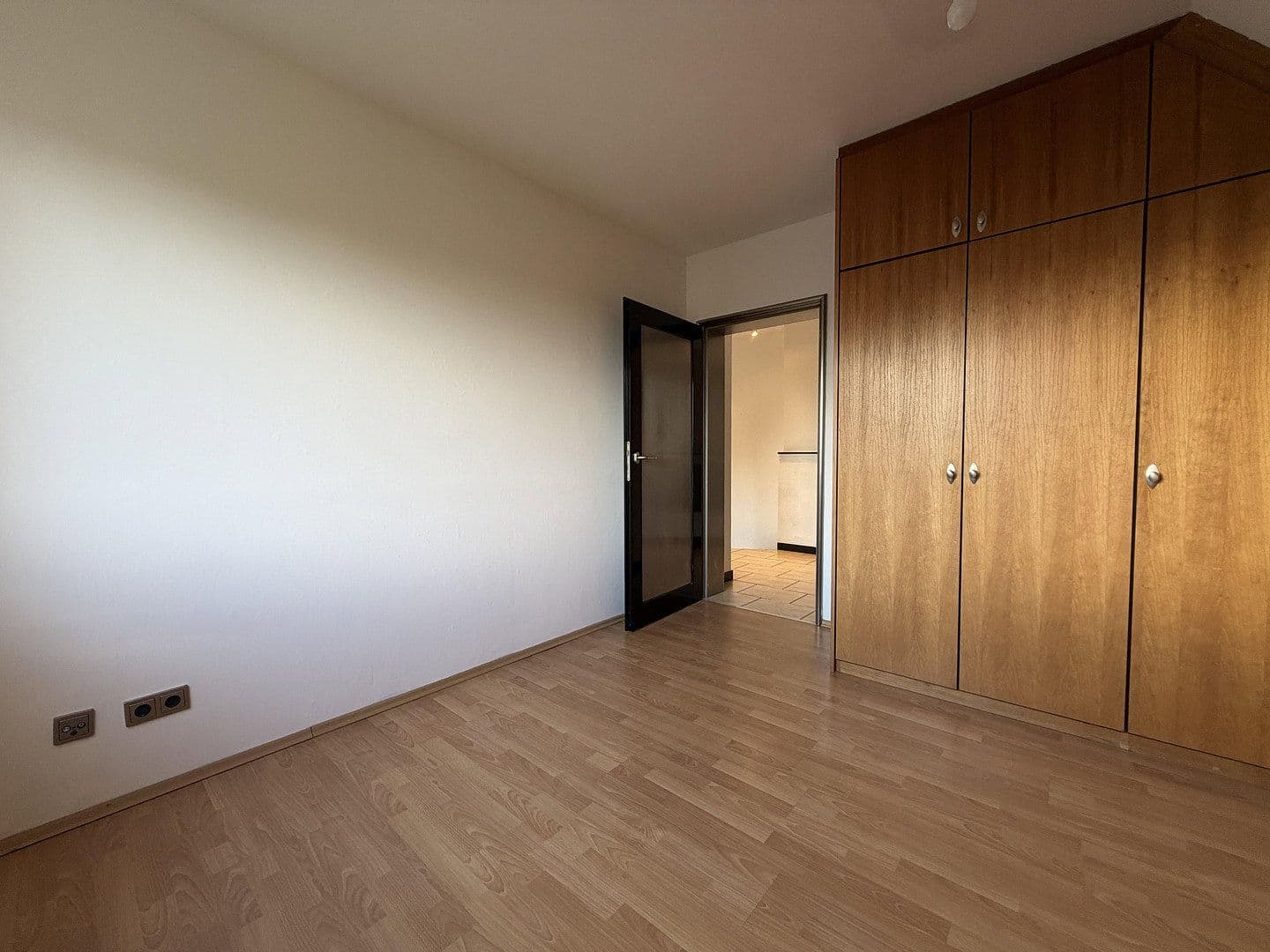 Prodej bytu 3+kk 105 m², Oberhausen, Severní Porýní-Vestfálsko Prodej bytu 3+kk 105 m², Oberhausen, Severní Porýní-Vestfálsko