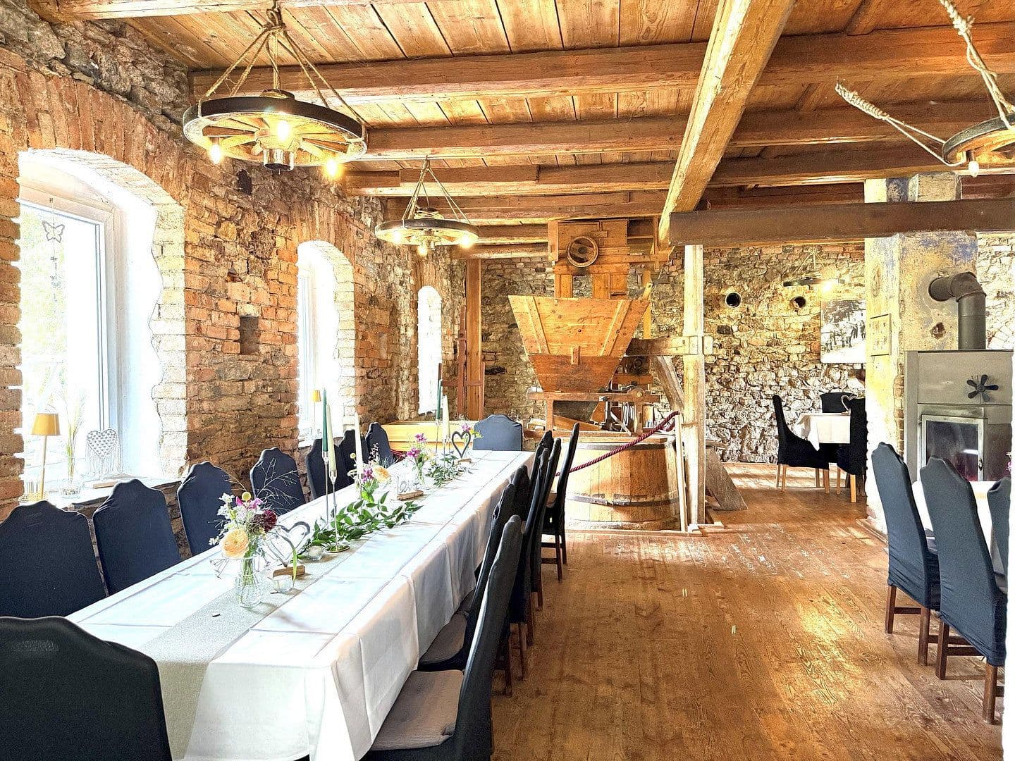 Prodej domu 393 m², pozemek 32.368 m², Schleiz, Durynsko Prodej domu 393 m², pozemek 32.368 m², Schleiz, Durynsko